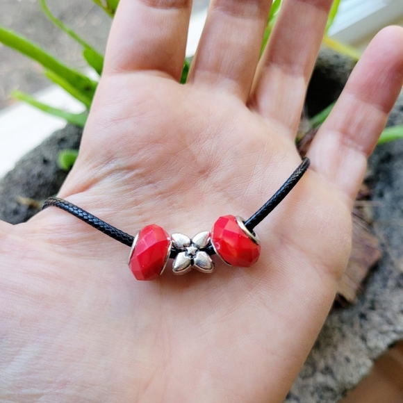 Classic Black Cord Silver Flower Red Bead Necklace - Picture 2 of 6
